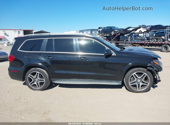 4JGDF7DE1HA861400 2017 MERCEDES-BENZ GLS 550 Black უკანა სალონის ხედი