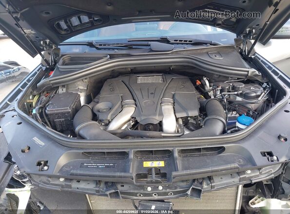 4JGDF7DE6JB055553 2018 MERCEDES-BENZ GLS 550 Gray Widok z tyłu
