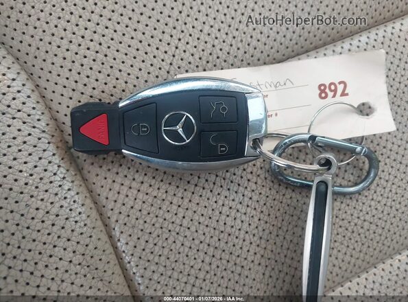 4JGDF7DEXHA953928 2017 MERCEDES-BENZ GLS 550 Белый Вид панели приборов
