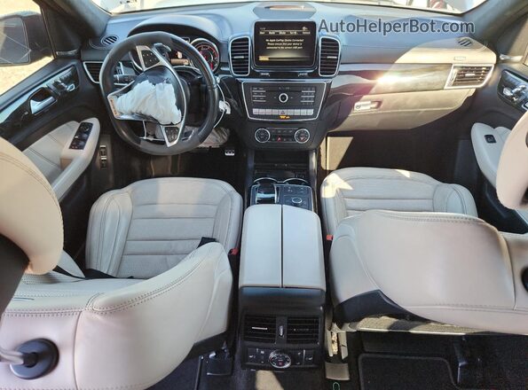 4JGDF7FE2JB020148 2018 MERCEDES-BENZ GLS Black Dashboard view
