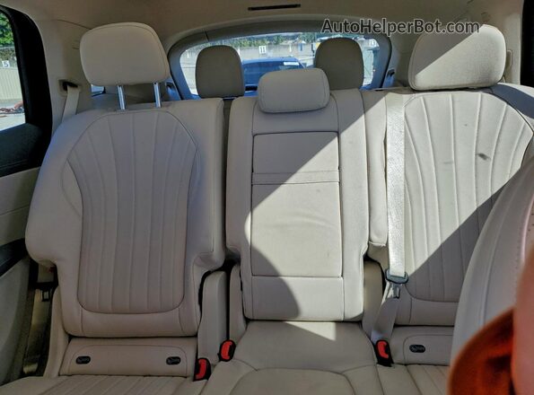 4JGDM2DB5RA034726 2024 MERCEDES-BENZ EQS Blue Vista de los asientos traseros