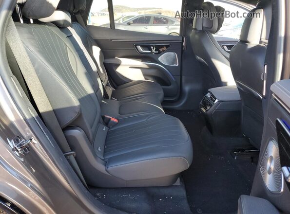 4JGDM2DB9RA033630 2024 MERCEDES-BENZ EQS Серый Вид задней части салона