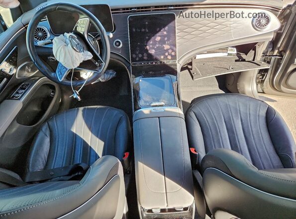 4JGDM2EB4PA005262 2023 MERCEDES-BENZ EQS Gray Dashboard view