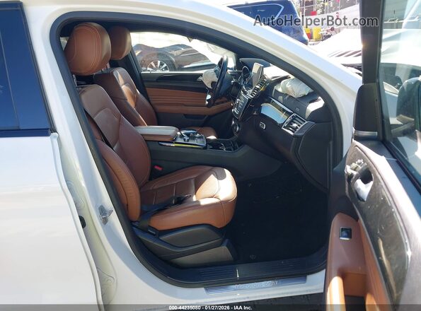 4JGED6EB7GA013304 2016 MERCEDES-BENZ GLE 450 AMG COUPE White Вид салону спереду