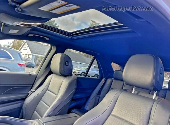 4JGFB5KB9PA960045 2023 MERCEDES-BENZ GLE Black Rear seats view