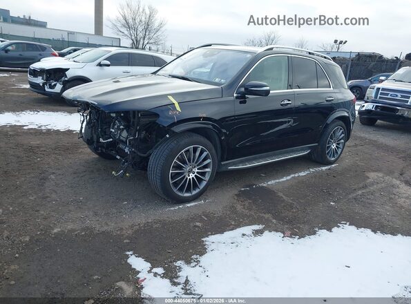 4JGFB5KE9RB199511 2024 MERCEDES-BENZ GLE 450 Черный Передняя левая четверть