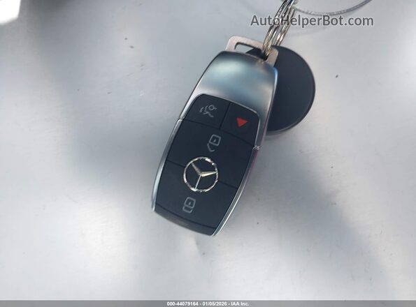 4JGFD6BB0RB052869 2024 MERCEDES-BENZ AMG GLE 53 COUPE Gray Widok deski rozdzielczej