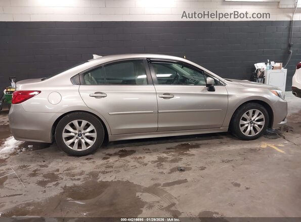 4S3BNAC60G3005160 2016 SUBARU LEGACY Beige უკანა სალონის ხედი