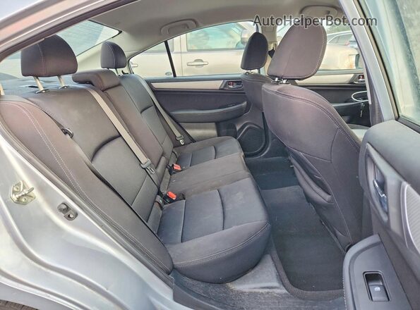 4S3BNAC63H3059263 2017 SUBARU LEGACY Серебряный Вид задних сидений