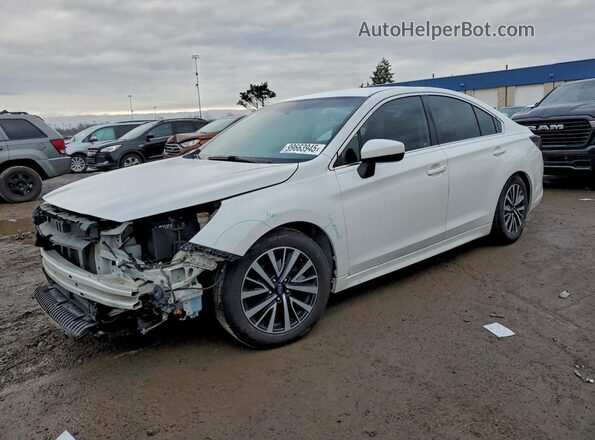 4S3BNAC68J3003017 2018 SUBARU LEGACY Белый Передняя левая четверть