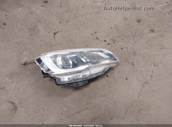 4S3BNAD65H3040051 2017 SUBARU LEGACY Белый Вид щитка приборов