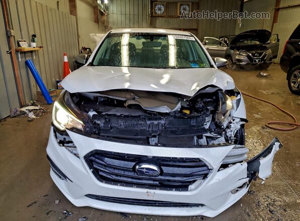 4S3BNAR6XK3035346 2019 SUBARU LEGACY Белый Вид спереди