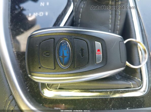 4S3BWAF64S3009231 2025 SUBARU LEGACY Черный Вид панели приборов