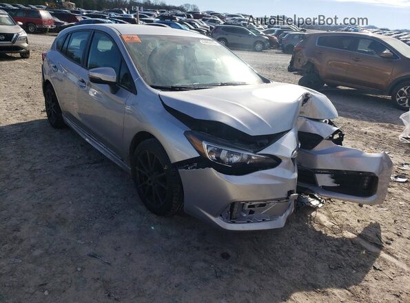 4S3GTAL6XN3703784 2022 SUBARU IMPREZA Silver Delantero derecho