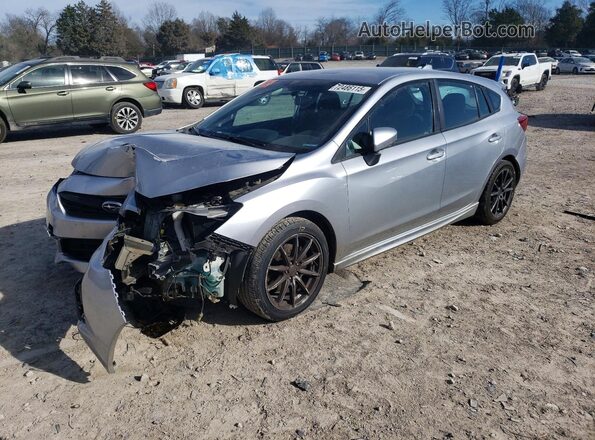 4S3GTAL6XN3703784 2022 SUBARU IMPREZA Silver Vista tres cuartos delantera izquierda