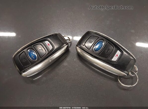 4S3GTAS60K3760038 2019 SUBARU IMPREZA Pewter Widok deski rozdzielczej
