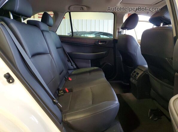 4S4BSANC8G3283103 2016 SUBARU OUTBACK White Widok wnętrza z tyłu