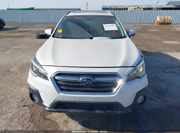 4S4BSATC5J3208482 2018 SUBARU OUTBACK Белый Вид щитка приборов