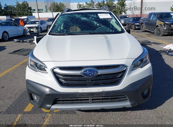 4S4BTGPD7N3266408 2022 SUBARU OUTBACK Белый Вид задней части салона