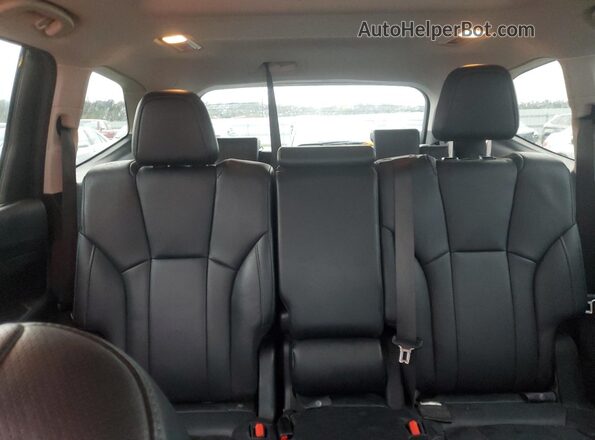 4S4WMARD8R3407727 2024 SUBARU ASCENT Серебряный Вид задних сидений