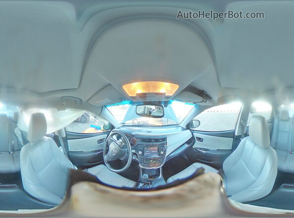 4T1BD1EB3JU061605 2018 TOYOTA AVALON Серый Вид наклейки с VIN-кодом