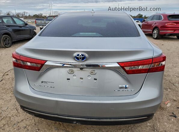 4T1BD1EB8HU057933 2017 TOYOTA AVALON Silver Vista trasera