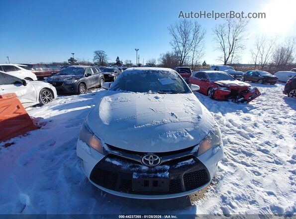 4T1BF1FK3GU239398 2016 TOYOTA CAMRY Белый Вид щитка приборов