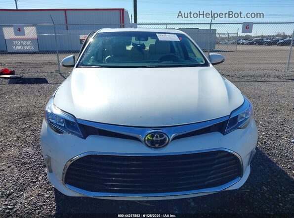 4T1BK1EB7HU253187 2017 TOYOTA AVALON Белый Вид панели приборов