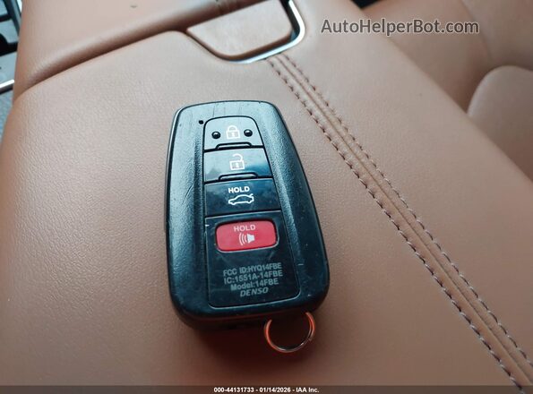 4T1BZ1FB8KU034787 2019 TOYOTA LIMITED Green წინა პანელის ხედი