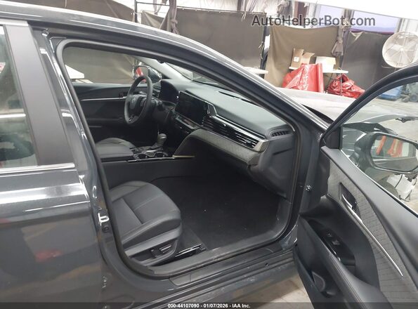4T1DAACK1TU232066 2026 TOYOTA LE Серый Вид салона спереди
