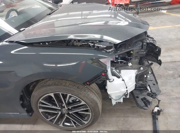 4T1DAACK1TU232066 2026 TOYOTA LE Серый Вид спереди