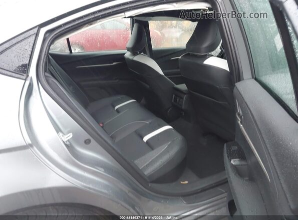 4T1DAACK2TU655061 2026 TOYOTA CAMRY Gray Widok naklejki z numerem VIN