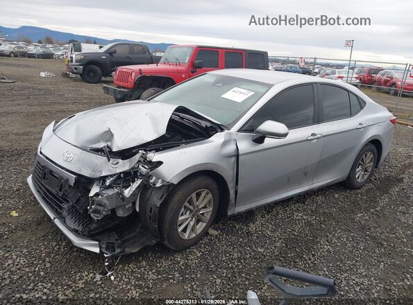 4T1DAACK6TU676902 2026 TOYOTA LE Silver Vista tres cuartos delantera izquierda