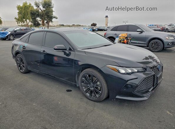 4T1EA1AB5NU011189 2022 TOYOTA AVALON Черный Передняя правая четверть