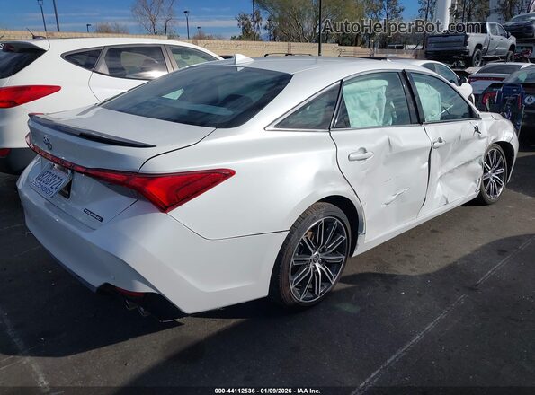 4T1HZ1FB3NU072801 2022 TOYOTA AVALON Белый Задняя правая четверть