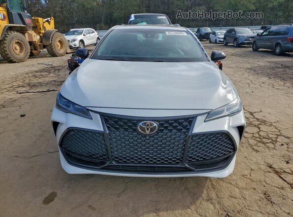 4T1HZ1FB4NU073472 2022 TOYOTA AVALON White Вид спереду