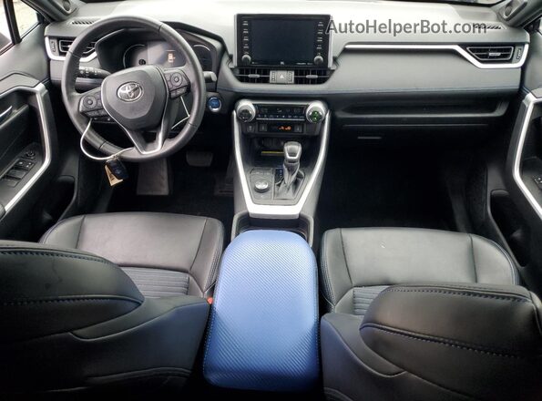 4T3E6RFV4MU053071 2021 TOYOTA RAV4 White Widok deski rozdzielczej