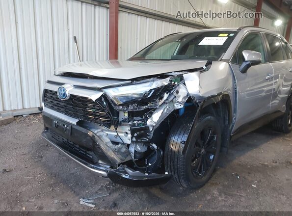 4T3T6RFV2NU079127 2022 TOYOTA RAV4 HYBRID Silver Widok z przodu