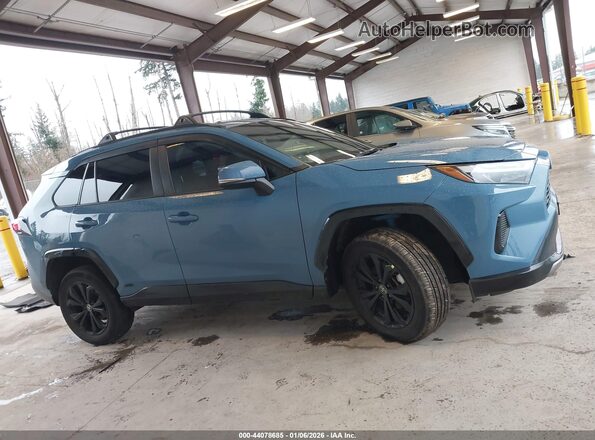 4T3T6RFV3NU081260 2022 TOYOTA RAV4 HYBRID Синий Вид задней части салона