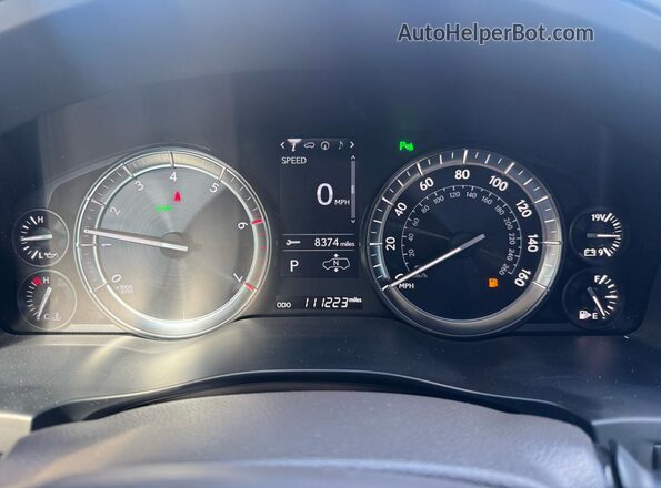 JTJHY7AX0G4198272 2016 LEXUS LX570 Белый Вид задней части салона