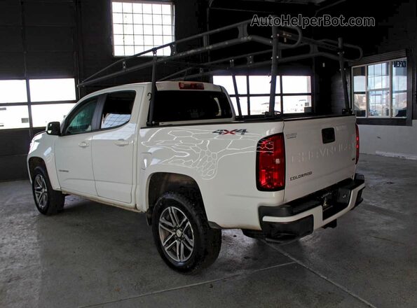 1GCGTBEN9M1100684 2021 CHEVROLET COLORADO Белый Вид спереди