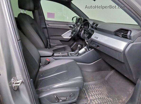 WA1DECF39M1153959 2021 AUDI Q3 Gray Vista trasera