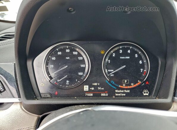 WBXYH9C07N5U29256 2022 BMW X2 White Widok tylnych siedzeń