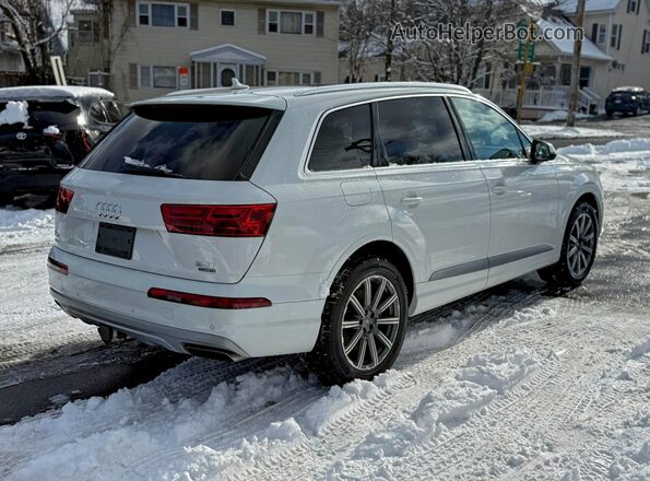 WA1LAAF76JD026093 2018 AUDI Q7 Белый Передняя правая четверть
