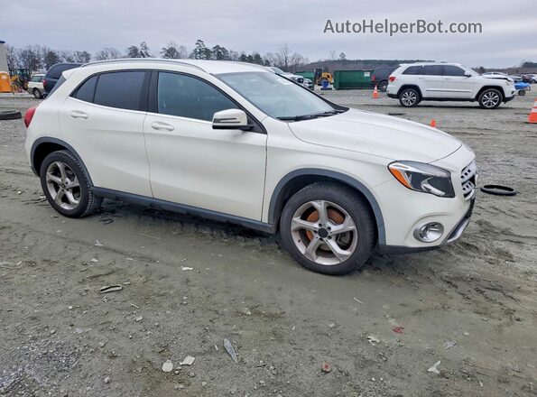 WDCTG4EB7JJ440247 2018 MERCEDES-BENZ GLA-CLASS White Widok z przodu