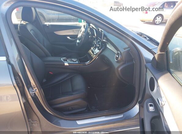 55SWF4JB9JU241086 2018 MERCEDES-BENZ C-CLASS Gray წინა სალონის ხედი