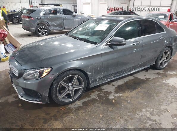 55SWF4KB4HU197040 2017 MERCEDES-BENZ C-CLASS Silver Vista tres cuartos delantera izquierda