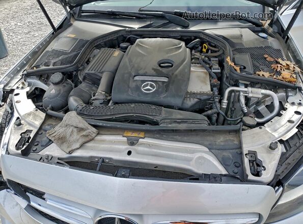 55SWF4KB5GU159542 2016 MERCEDES-BENZ C Silver Widok wnętrza z tyłu