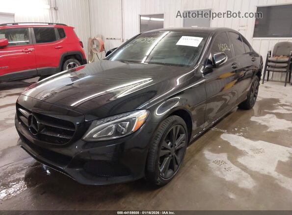 55SWF4KB5JU254240 2018 MERCEDES-BENZ C-CLASS Черный Передняя левая четверть