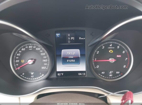 55SWF4KB7GU135484 2016 MERCEDES-BENZ C-CLASS White Հետևի նստատեղերի տեսք